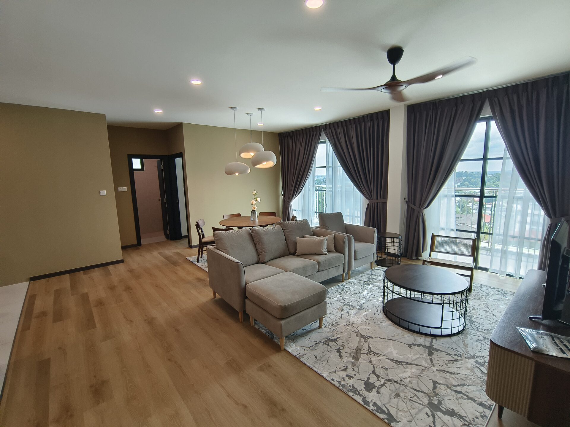Sapphire on the Park show unit interior